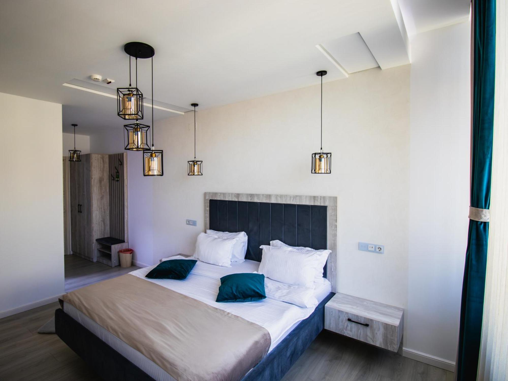 Casa Munteneasca Alessandro Piteşti Extérieur photo